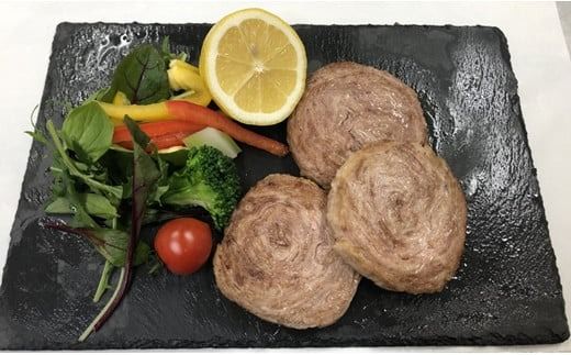 【桑水流黒豚からいもどん】黒豚ロールステーキ 12枚セット（豚肉 黒豚 豚 肉 お肉 ステーキ）