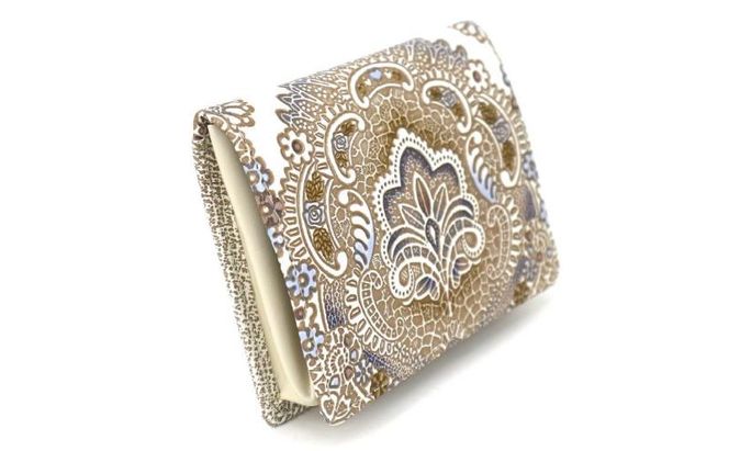 【文庫屋大関】箱まち小銭入れ アンティークレース〈ビオラ〉【皮革工芸品】 革製品 工芸品 民芸品 牛革 財布 小銭入れ 小物入れ お祝い ギフト プレゼント 墨田区 東京都