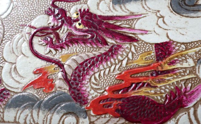 【文庫屋大関】マカロンポーチ 龍＜ワイン＞【皮革工芸品】 ポーチ ミニポーチ 小物入れ アクセサリー入れ イヤホン入れ 収納 保管ケース 手のひらサイズ  本革 革 皮革 工芸品 工芸 雑貨 ギフト プレゼント 日本製 東京