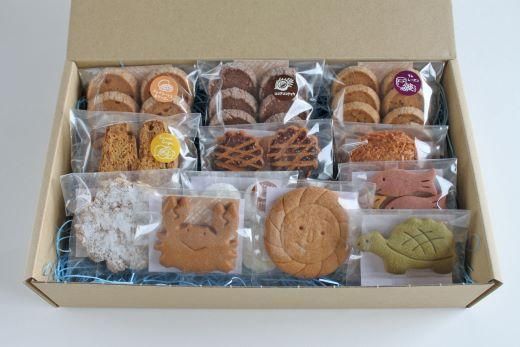 季節の焼き菓子ギフト＜M箱＞ 141305_DF12