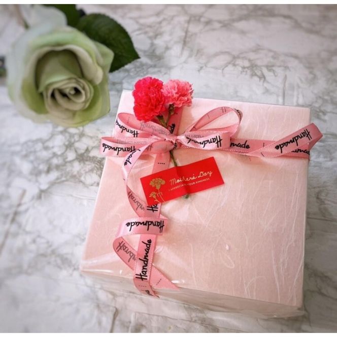 【数量限定】玉清屋 生おせち 彩華 和洋中弐段重 35品（2～3人前） ×薔薇おはぎ dream 232238_ZZ008