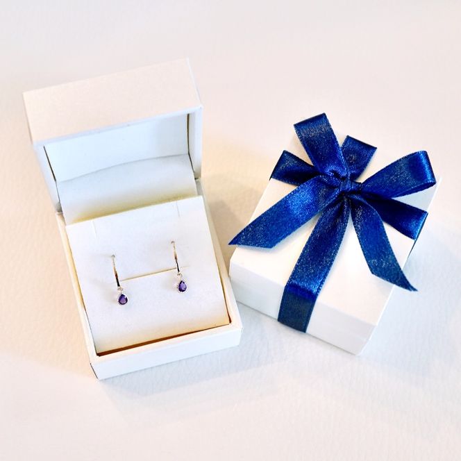 【ジュエリー】K10 イエローゴールド  アメシスト 揺れる ピアス 保証書付 SR-2223　 242-001-a