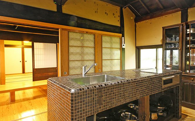 大谷山荘１泊宿泊券(2名様分) おでかけ 宿泊券/ペア 旅行券 チケット 利用券