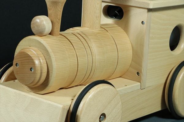 木製おもちゃ 汽車ポッポ