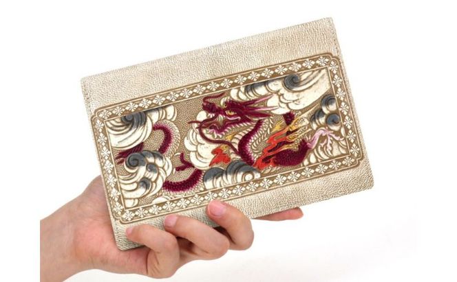 ケース パーソナルホルダー 龍 ワイン 文庫屋大関 ポーチ 通帳ケース 通帳入れ カードケース パスケース  カード  通帳 収納 収納ポーチ 保管ケース 本革 革 皮革 工芸品 工芸 雑貨 和柄 和 日本製 東京