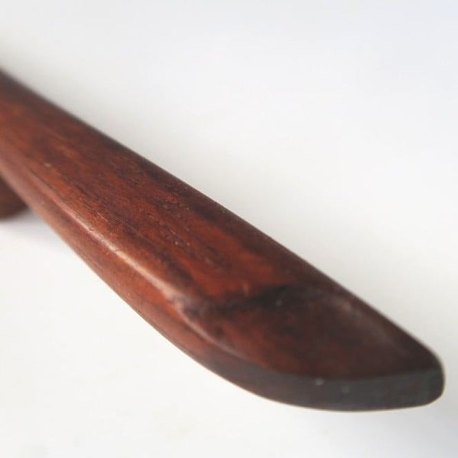 木製かんざし リーフ型 ロングタイプ ［195S29］ 選べる 素材 紫檀 黒檀 タガヤサン ローズウッド 木製 かんざし 緩みにくい 塗装不使用 固定型 飾り用 経年変化 耐久性 髪飾り 和風アクセサリー ヘアアクセ ヘアアクセサリー 愛知県 小牧市 送料無料