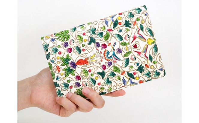 【文庫屋大関】パーソナルホルダー　ハチドリの憂鬱【皮革工芸品】 民芸品 雑貨 日用品 文房具 革小物 牛革 ファイル ケース 