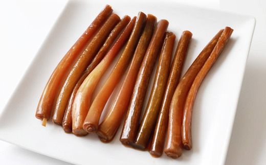 極太行者ニンニク 1本漬け 200g 3本 セット オンライン 申請 ふるさと納税 北海道 中標津 行者ニンニク 行者にんにく 幻の山菜 山菜 山の幸 野菜 万能 調味料 疲労回復 健康効果 長寿 体力増強 ご飯のお供 お酒のあて 中標津町【20002】