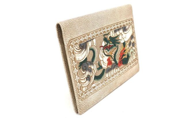 【文庫屋大関】パーソナルホルダー　龍＜緑＞【皮革工芸品】 雑貨 日用品 ブックカバー パスポートケース 貴重品入れ マルチケース シンプル 和風 革小物 