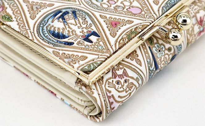 【文庫屋大関】三つ折りミニ財布　花と猫（インディゴ）【皮革工芸品】 ファッション 小物 民芸品 お札 カード 小銭 手のひらサイズ コンパクト 蝶々 牛革 手作り 国産 