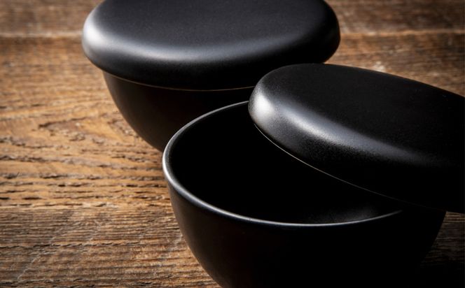 【萬古焼(ばんこやき)】Handmadeアート土鍋 弥生陶園　職人が一つ一つ丁寧に成形し焼き上げる、こだわりのおひつ　土鍋の国内生産80％のシェアを誇る伝統の萬古焼　TS-432P　1ぜんおひつ２個セット（黒釉）レンジで簡単 炊きたての味がよみがえる一膳用おひつ【萬古焼、ばんこやき、鍋、ごはん鍋、おひつ、耐久性、人気、おすすめ、ごはん、おいしい、使いやすい、耐熱調理、米、旨み、うまみ、電子レンジ】