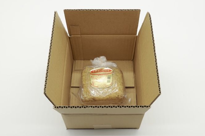 AI223 味噌 島原 手造り 生詰 まるいち味噌 900g 1個  [ みそ 無添加 国産 麦味噌 麦みそ マルイチ 塚原食品本舗 長崎県 島原市 ]