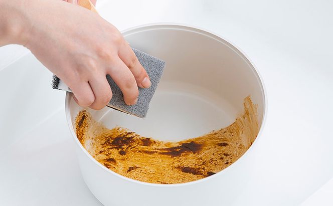 鍋 片手鍋 18cm なべ 無加水鍋 LUO-P18 ホワイト アイリスオーヤマ 片手無加水鍋 ih ガス火 ふた 蓋付き セラミック IH対応 ガス火対応 北欧 おしゃれ かわいい シンプル LUONTO ルオント プレゼント キッチン雑貨 