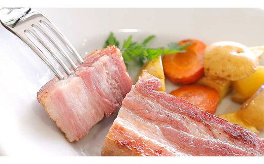 筑波ハム イチオシ ベーコン 2個 合計460g 茨城県産 『 常陸の輝き 』 ブランド豚 銘柄豚 ( 茨城県共通返礼品 ) 肉 豚 熟成 スモーク 濃厚 [FA007us]