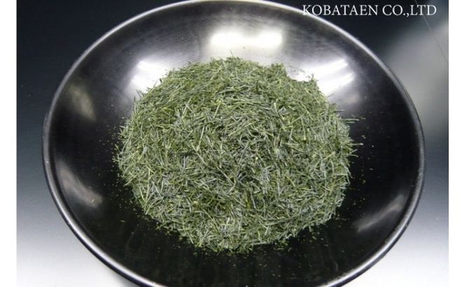 京の老舗　古畑園の特選宇治茶(煎茶150g、雁が音150g)〈宇治茶 お茶 茶 煎茶 深むし 深蒸し茶 緑茶 茎茶 くき茶 雁が音 茶葉 高級 特選 最高金賞 飲料 老舗 化粧箱〉 飲料類 最高金賞受賞 