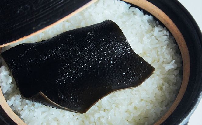 こんぶ 北海道 礼文島産 漁師特製 三年熟成 利尻昆布「紺昆昆布」30g×5袋［三浦商店］【 昆布 だし昆布 出汁 天然 利尻昆布 熟成 島物 極上 海藻 和食 旨味 希少 贈答 】