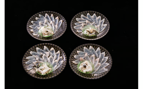 D423　とらふぐ刺し小皿4枚セット【個々盛り・食べやすいサイズ】