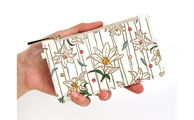 【文庫屋大関】すっきりカードケース　ホワイトリリー【皮革工芸品】 ファッション小物 雑貨 フラグメントケース 小銭入れ付き 収納 スマート 日本製 花柄 