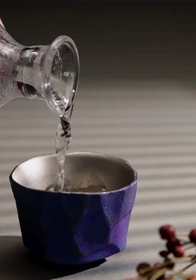 169-48-004　“ hikiZAN ”Premium Titanium Sake Vessel 4th model【 日本酒 酒器 茨城県 日立市 】