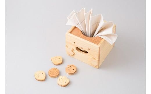 木のおもちゃ おやさいもぐもぐ 山のくじら舎 木製 木 おもちゃ 知育玩具 男の子 女の子 ギフト 包装 ラッピング プレゼント 贈り物 贈答 お祝い 出産祝い 誕生日祝い のし 熨斗対応 手作り てづくり 受注生産品 名入れ可能 2歳 幼児 子供 木のぬくもり 国産 日本製 ヒノキ サクラ 野菜 果物 コマ ボードゲーム オセロ ドミノ 集中力 考える力 創造性 想像力 遊び方 10種類 セット W150mm W130mm D150mm 300mm 安芸市 高知県