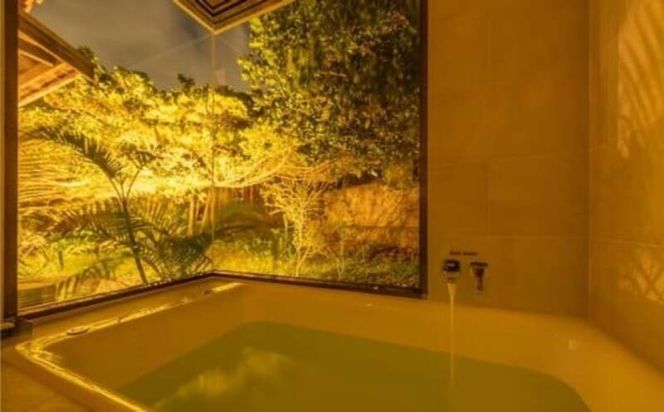 【長浜邸】private suite villa宿泊券