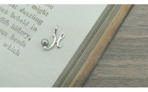 J-96H伊勢志摩あこや本真珠SV製イニシャルペンダント(H)