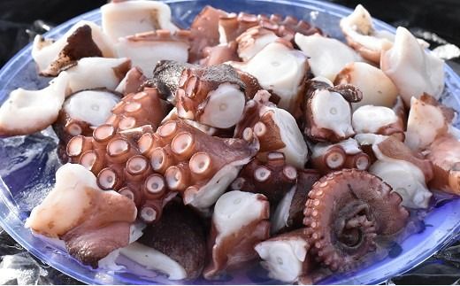たこ 船上活締め！！真ダコボイルぶつ切り（200g×5P） たこ タコ 蛸　C4-13