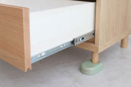 【東馬家具】TRM017 Hop Stepチェスト【天然木 ナチュラルデザイン 収納アイテム 猫 キュート 完成品 脚のみ取付】(H060614)