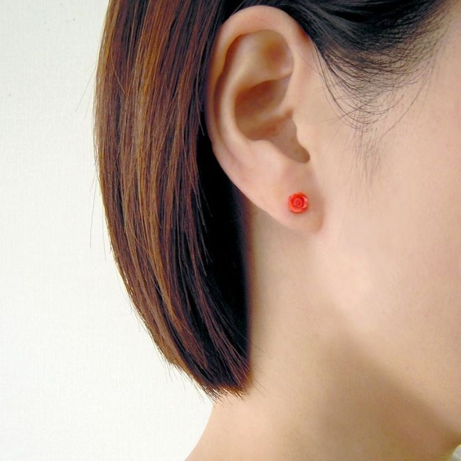 珊瑚 血赤珊瑚 ミニバラ ピアス K10イエローゴールド 天然サンゴ 一点物 アクセアクセサリー 厄除け お守り クリスマス バレンタイン 誕生日プレゼント 記念日 ホワイトデー ジュエリー 大人可愛い ギフト さんご サンゴ 高知県室戸市