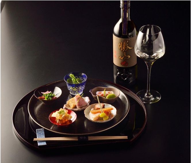 勝山 純米大吟醸 暁（あかつき）　【 お酒 晩酌 山田錦 バレンタイン 父の日 山田錦 遠心しぼり 米の旨味 低温抽出 ふくよか 美しい酒質 】 041009_AE003