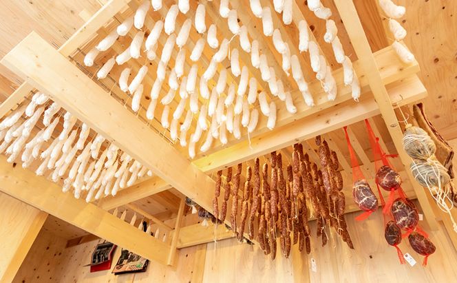 ソーセージ 詰め合わせ バロック シャルキュトリー 8種 セット ウィンナー ウインナー 白カビサラミ 白カビ サラミ パテ ハム ギフト 肉 お肉 豚肉 豚 