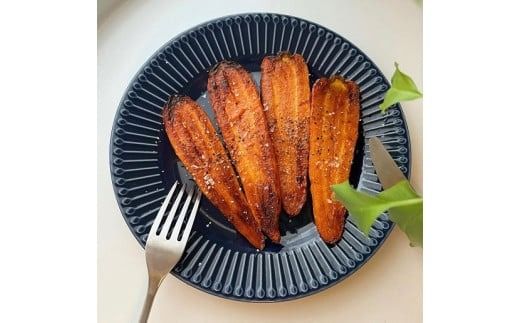 【期間限定】訳あり！こどもも食べられる甘み！「マドンナキャロット」 10kg 大容量 にんじん 人参 ニンジン 野菜 やさい 国産 碧南市 健康 食品ロス削減 甘い 先行予約 旬 特産 高評価 高リピート 人気 H105-147