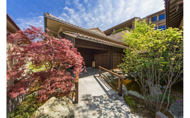 【いにしえの宿　佳雲（共立リゾート）】平休日1泊2食付 ペア宿泊券《本館檜内風呂付和洋室》 322032_FG003