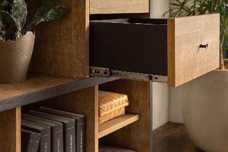 【東馬家具】タナス ローシェルフ 1800 BK【存在感 ブックシェルフ 収納 お気に入り 本棚 オシャレ 壁面 雑貨 魅せる収納 完成品 脚のみ取付】(H060622)