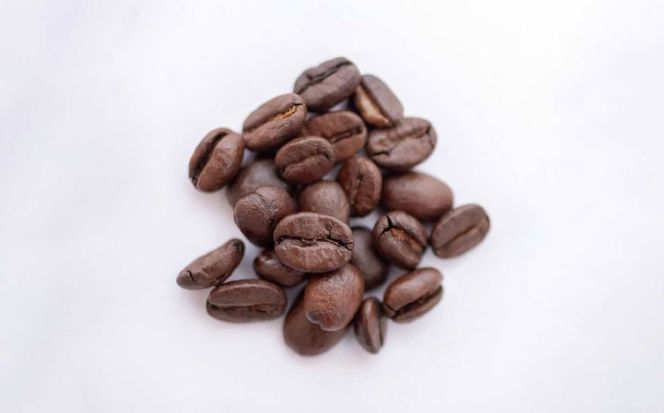 【全3回定期便】【粉に挽く】世界が認めた焙煎技術！コーヒー豆2種セット (150g×2) コーヒー豆 珈琲豆 ブレンド ギフト 沖縄市 / 豆ポレポレ[BCAW040]