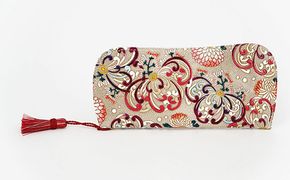 【文庫屋大関】メガネケース　乱菊＜赤紫＞【皮革工芸品】 ファッション小物 民芸品 