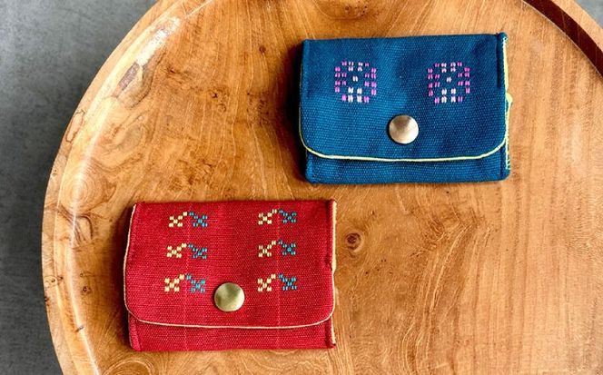 織物製作体験 「経浮花織アクセサリーケースコース」 工芸体験 チケット 織物体験 沖縄旅行 アクティビティ 沖縄市 / FABRIC SHOP MINAMI[BCCS017]