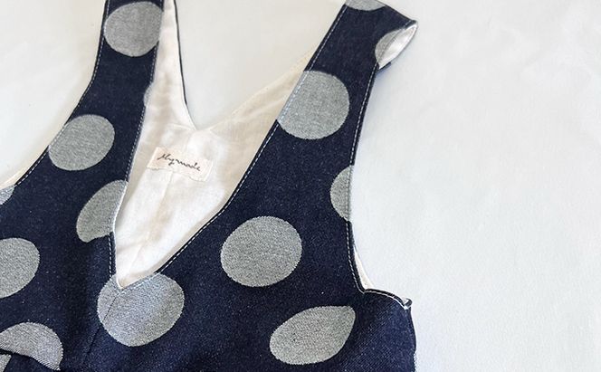 「大きなドット」児島デニムのサロペット（100センチ） 