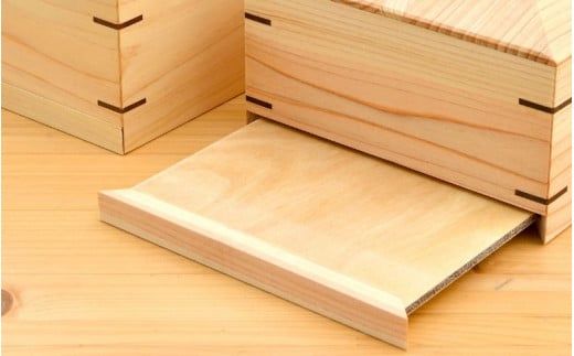 和風 ティッシュケース/木製 ティッシュボックス  木工品 カフェ 紀美野町 カットボード ウッド ティッシュカバー【twn922-tissbox】