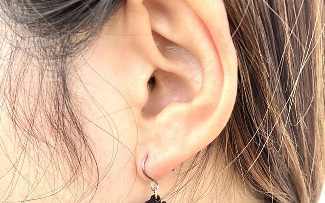 【※使用しない※】組紐ピアスモンキー黒銀 