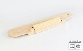 ひのきのくるりん湯まくら 雑貨 バスグッズ グッズ お風呂 ヒノキ 入浴 アイテム バスピロー 角度 変えられる 安全 日光ひのき 無垢材 天然木 柔らか 感触 芳香 リラックス バスタイム　※沖縄・離島への配送不可