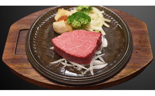 常陸牛 テンダーロイン（ フィレ ） 200g 和牛 国産 お肉 肉 ヒレ ヘレ ブランド牛 霜降り 霜降 牛肉 ヒレ肉 ギフト 贈り物 お祝い 贈答 200グラム ( 茨城県共通返礼品 ) [AZ002us]