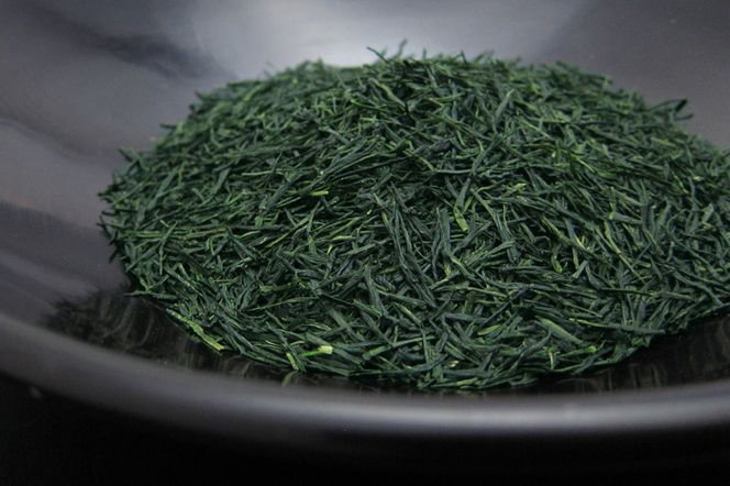 手摘み玉露と宇治茶2種のお詰合せ～宇治田原最高茶師～〈お茶 茶 煎茶 緑茶 茶葉 玉露 手摘み玉露 雁が音 茎茶 詰合せ 最高茶師 大臣賞 飲料 加工食品〉 