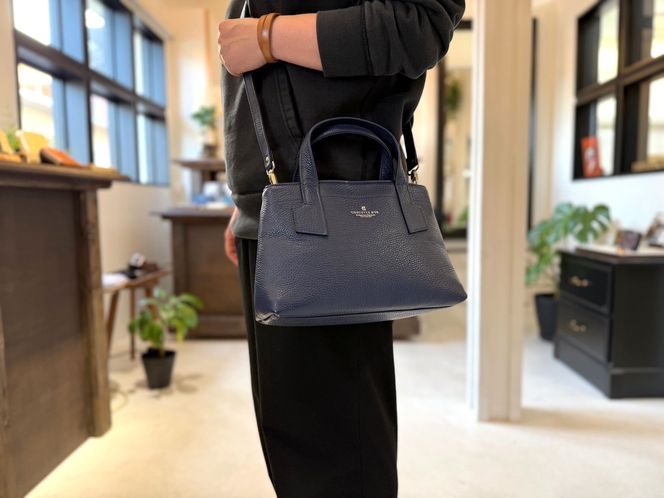 革職人が作った本革トートバッグXSシュリンク【ネイビー】 304018_AX28VC02