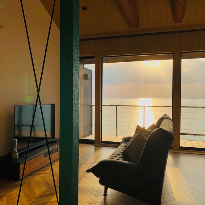 AWAJI OCEAN BASE　ペア宿泊券　貸別荘 淡路島