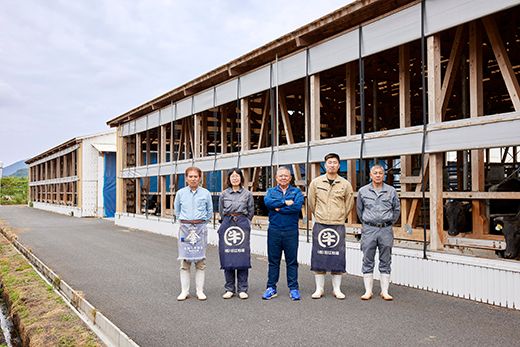 【森三商会】4等級以上の未経産雌牛限定　近江牛特選しゃぶしゃぶ500g（ロース・肩ロース）【GM06W】（国産牛　和牛　ブランド牛　ブランド和牛　黒毛和牛　牛肉　肉　高級　人気　おすすめ　神戸牛　松阪牛 に並ぶ 日本三大和牛 近江牛）