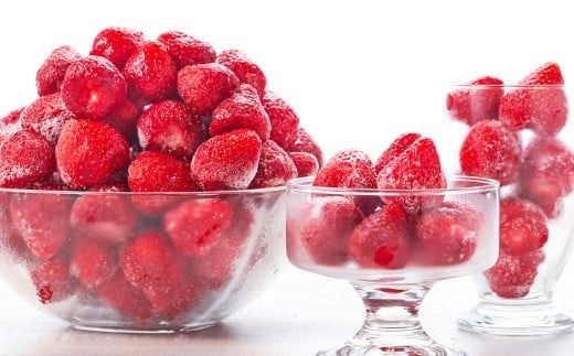 やまや 【濃厚な味わい！】 冷凍いちご 博多あまおう 1kg ／ 冷凍苺 あまおう 苺 いちご イチゴ 果物 果実 フルーツ 九州 福岡県 香春町 冷凍