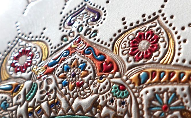 【文庫屋大関】マカロンポーチ 象のカーニバル【皮革工芸品】 ポーチ ミニポーチ 小物入れ アクセサリー入れ イヤホン入れ 収納 保管ケース 手のひらサイズ  本革 革 皮革 工芸品 工芸 雑貨 ギフト プレゼント 日本製 東京