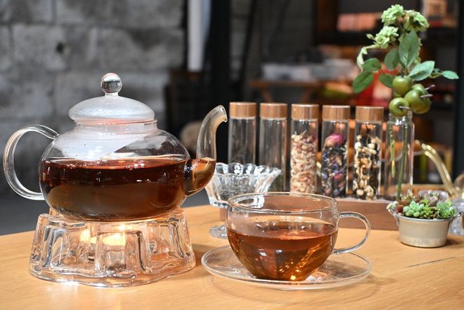 【通好みの茶葉】カヌマ紅茶 リーフ 40g スタンドパック | 和紅茶 紅茶 ティーパック 国産 茶 茶葉 リーフ 希少 プレゼント ギフト ご自宅用 家庭用 栃木県 鹿沼市 板荷