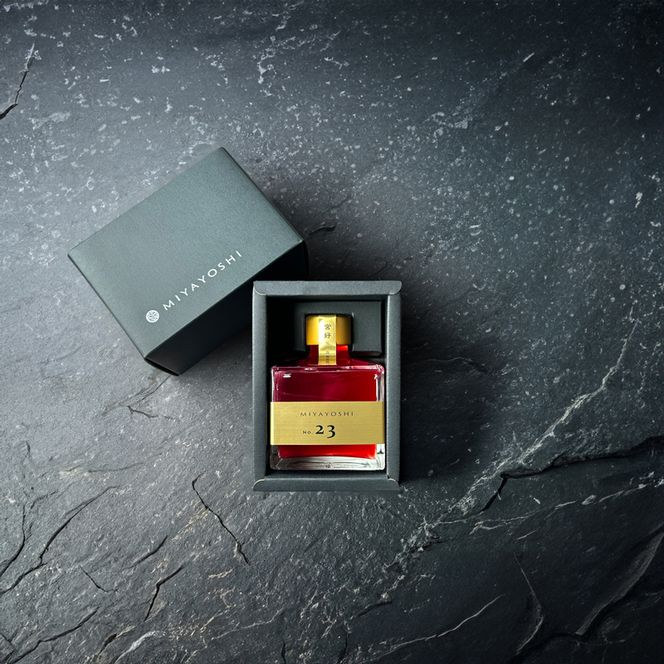MIYAYOSHI GOLD LABEL No.23　small bottle（A1022-2）